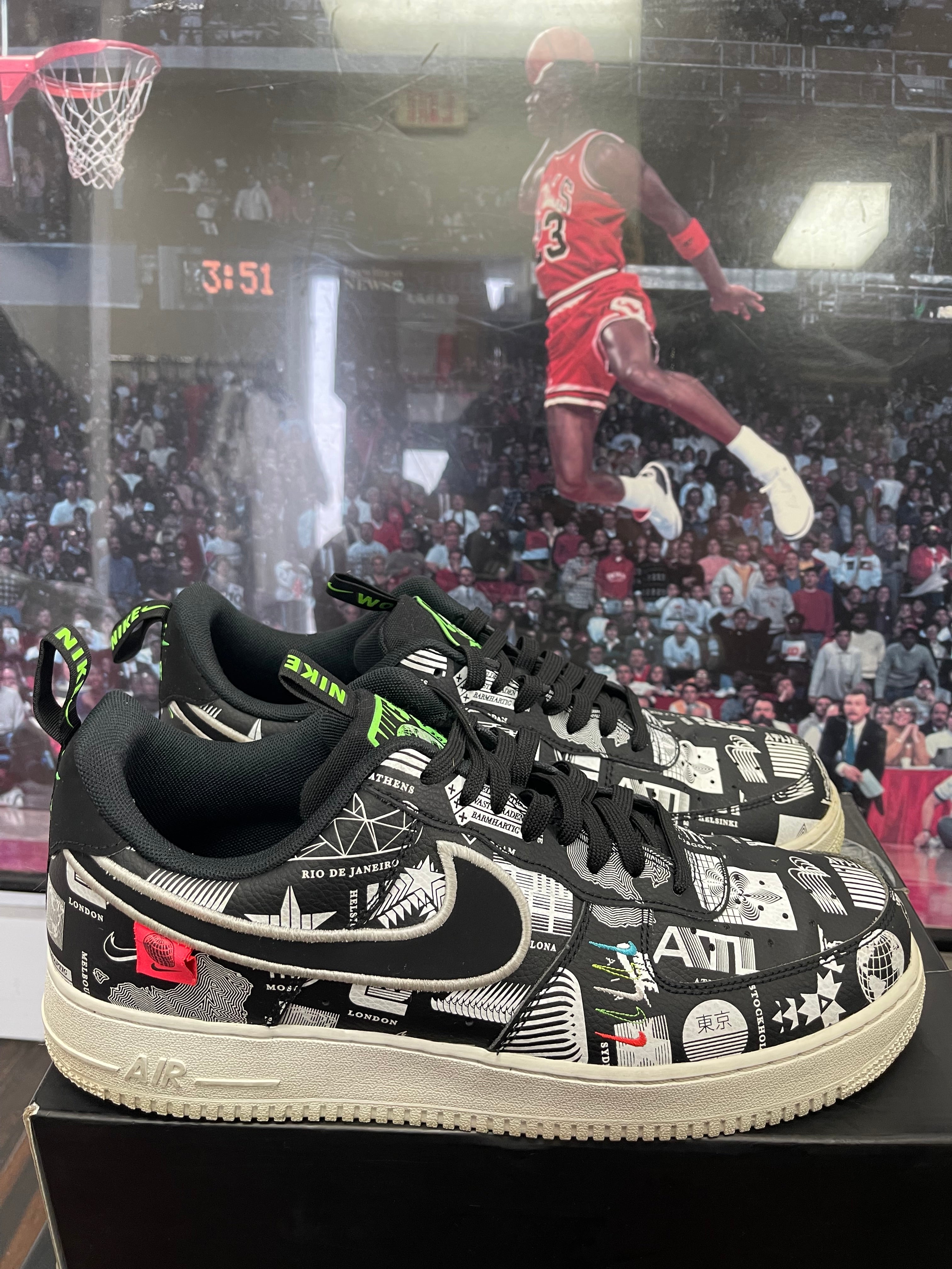 Air Force 1 low worldwide pack - black size 11.5